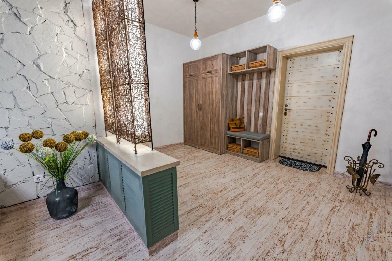 Eco Apartments In French Quarter Kyiv Exterior foto